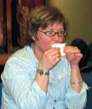 <b>Lynne McIntyre</b>, ESR Senior Scientist, tries out Crushpak at a New Zealand <b>...</b> - Lynne-McIntyre-ESR-Senior-Scientist-tries-out-Crushpak-at-a-New-Zealand-Institute-of-Food-Science-and-Technology-meeting